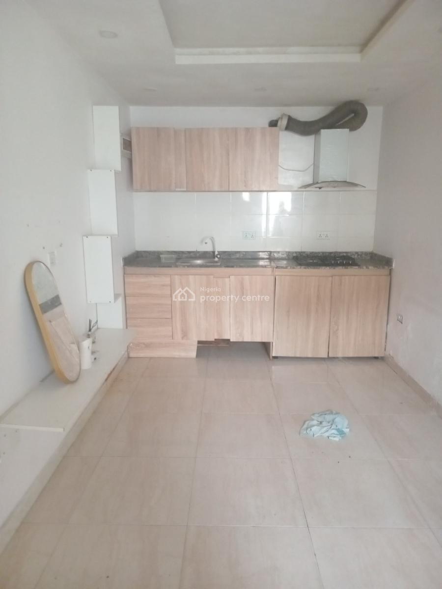 Luxury Miniflat Downstairs Open Plan Kitchen, 2 Toilets and Bathroom,, Off Freedom Way, Ikate, Lekki, Lagos, Mini Flat (room and Parlour) for Rent