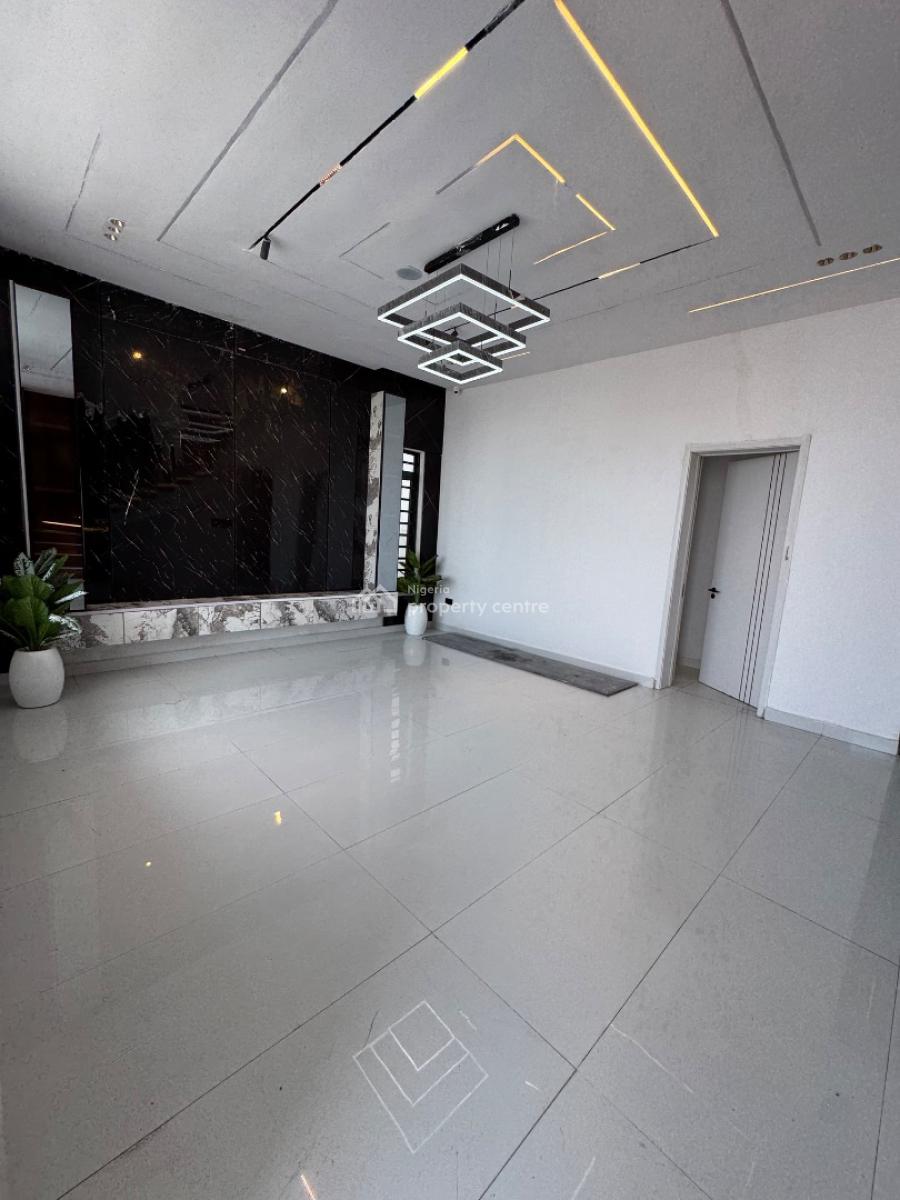 a 160m Spacious Duplex in Ajah, Ajah, Lagos, Semi-detached Duplex for Sale