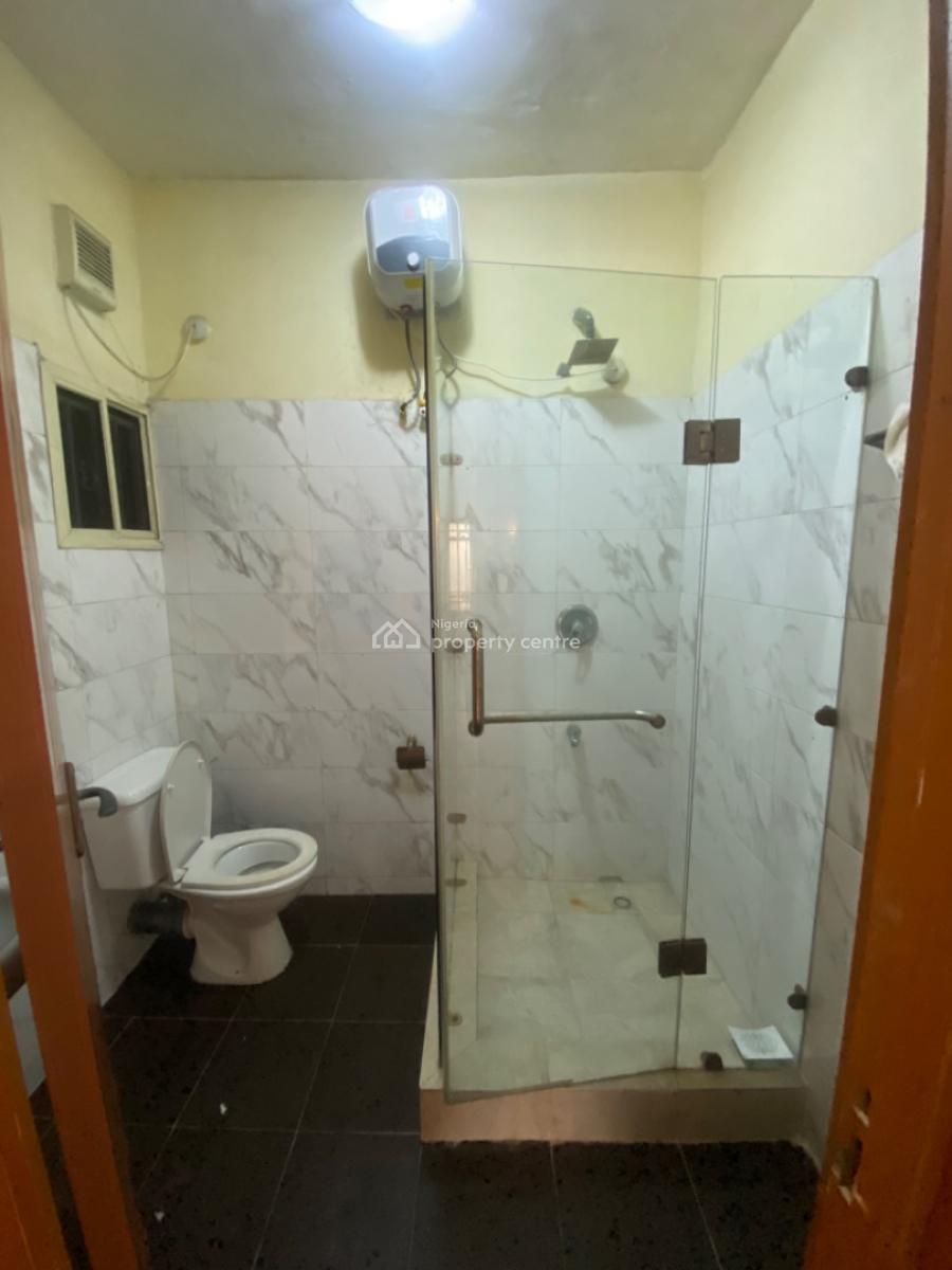 Spacious Serviced 3 Bedroom, Off Tf Kuboye Marwa, Lekki Phase 1, Lekki, Lagos, Flat / Apartment for Rent