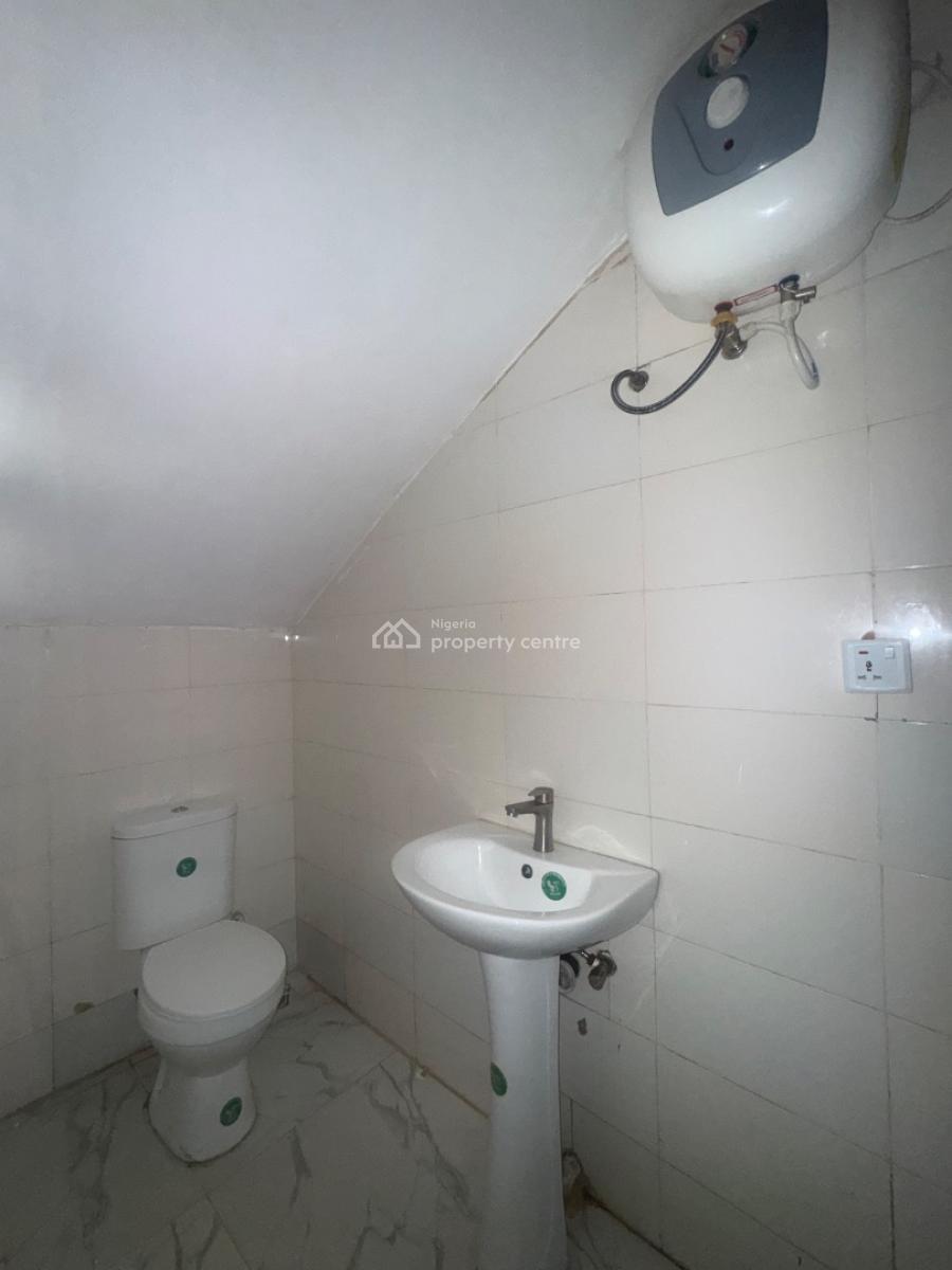 1 Bedroom Apartment, Ologolo, Lekki, Lagos, Mini Flat (room and Parlour) for Rent