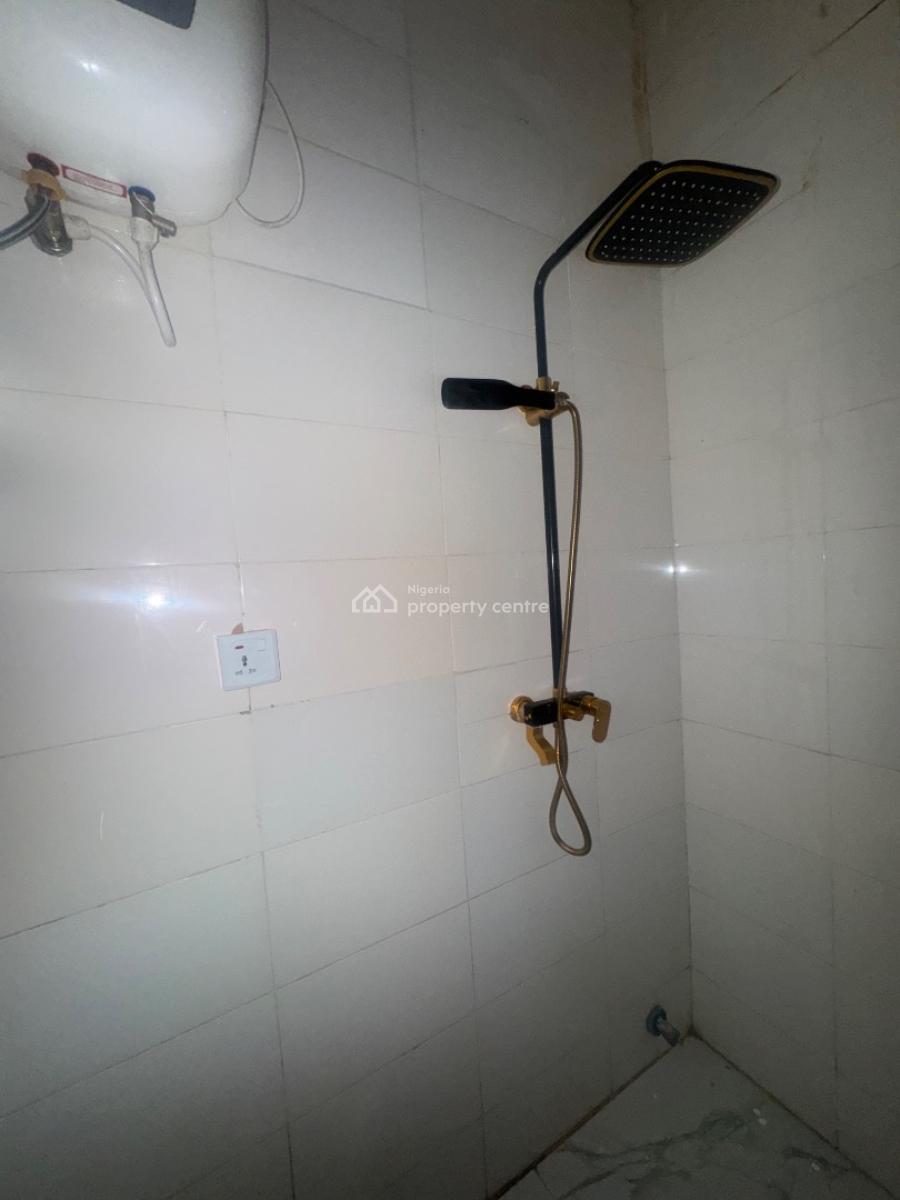 1 Bedroom Apartment, Ologolo, Lekki, Lagos, Mini Flat (room and Parlour) for Rent