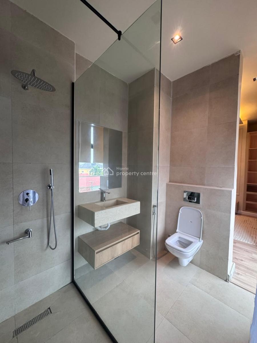 3 Bedroom Apartment with Pool, Bq & Elevator, Lekki Phase 1, Lekki, Lagos, Flat / Apartment for Rent