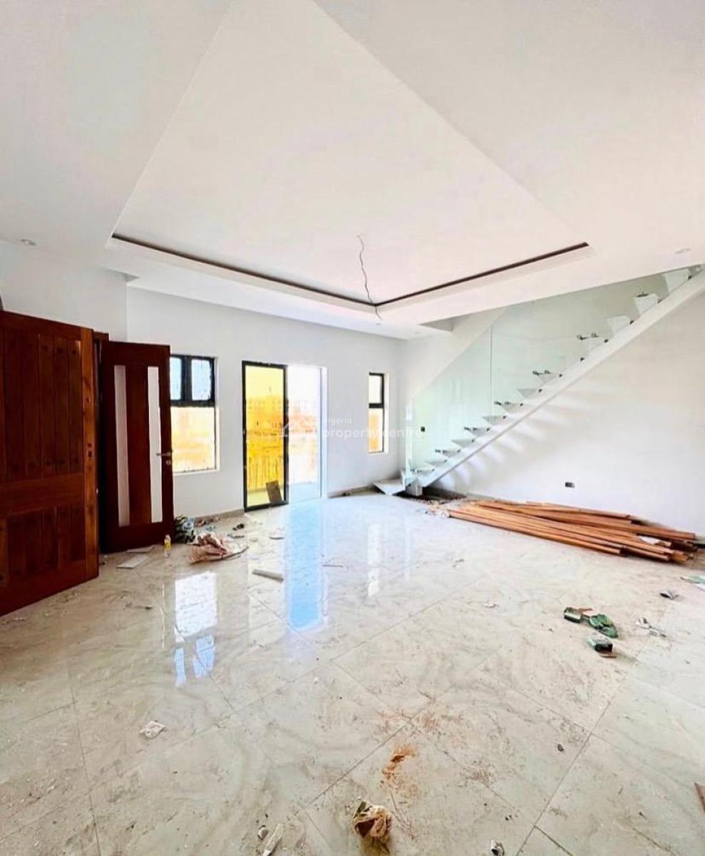 2 Bedroom Apartment with Swimming Pool, Freedom Way, Lekki, Lagos, Flat / Apartment for Rent