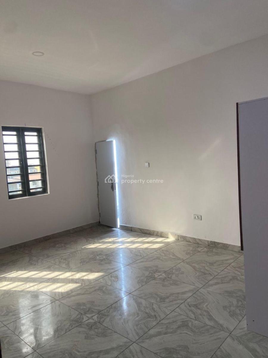 Well Constructed and Spacious 3 Bedroom Penthouse, Memunat Shitt, Ologolo, Lekki, Lagos, Flat / Apartment for Rent