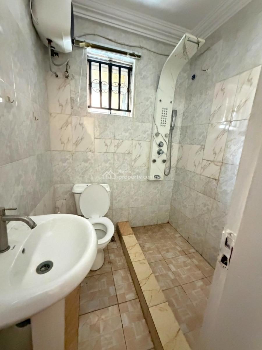Mini Flat (pent Floor), Lekki Right, Lekki Phase 1, Lekki, Lagos, Mini Flat (room and Parlour) for Rent