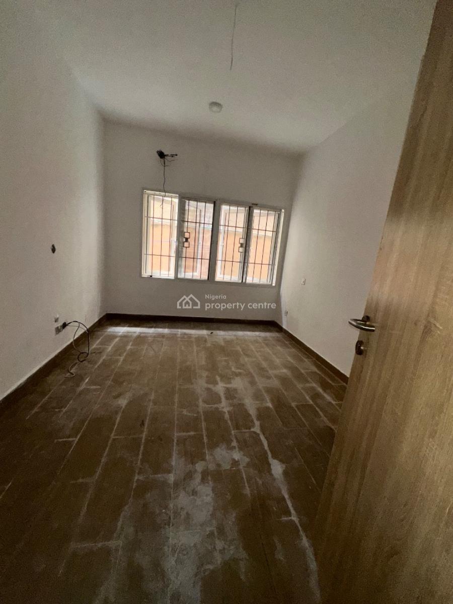 Specious  2 Bedroom Flat, Silver Springs Estate Oba Amusa, Lekki, Lagos, Flat / Apartment for Rent