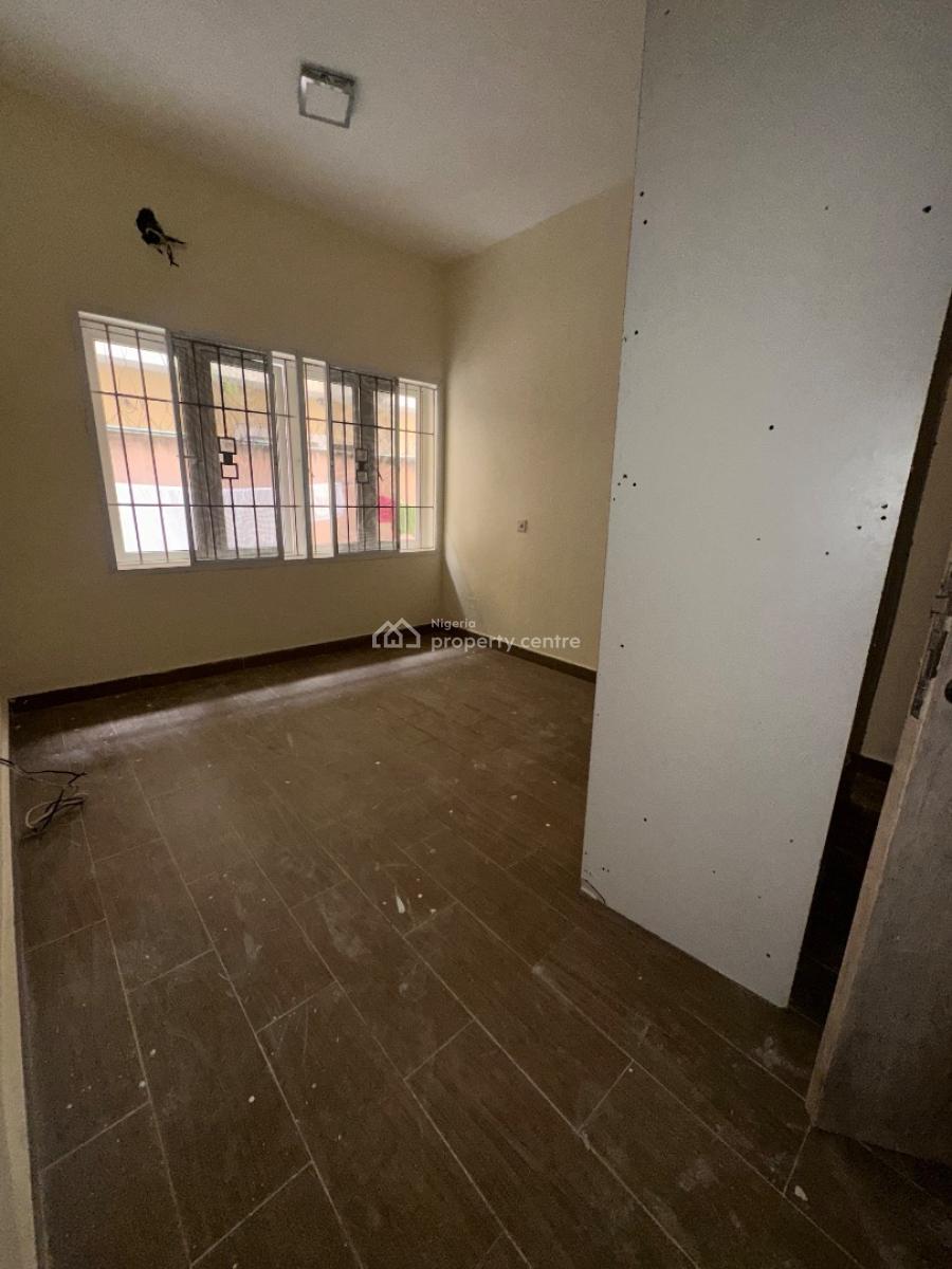 Specious  2 Bedroom Flat, Silver Springs Estate Oba Amusa, Lekki, Lagos, Flat / Apartment for Rent