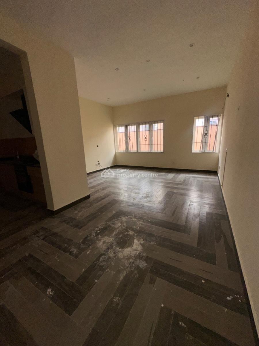 Specious  2 Bedroom Flat, Silver Springs Estate Oba Amusa, Lekki, Lagos, Flat / Apartment for Rent