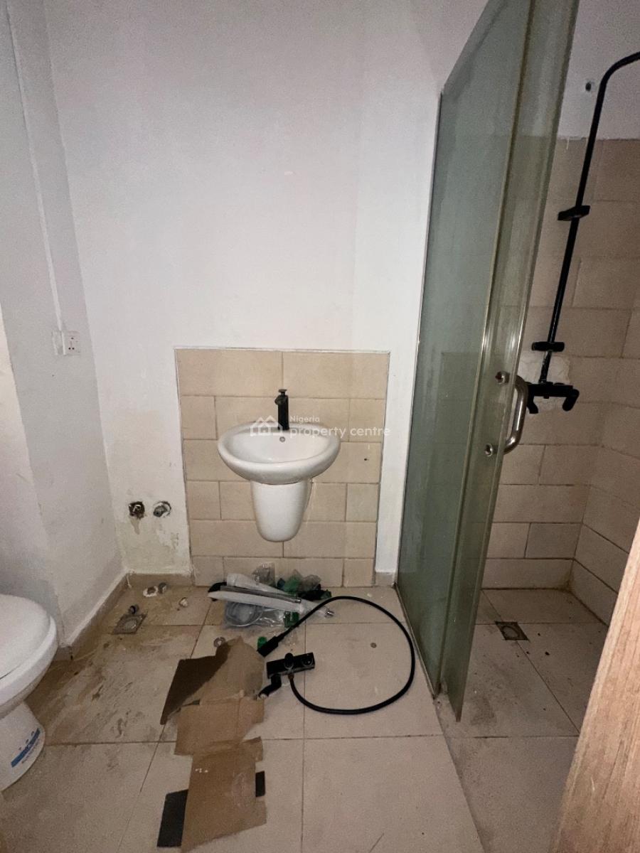 Specious  2 Bedroom Flat, Silver Springs Estate Oba Amusa, Lekki, Lagos, Flat / Apartment for Rent