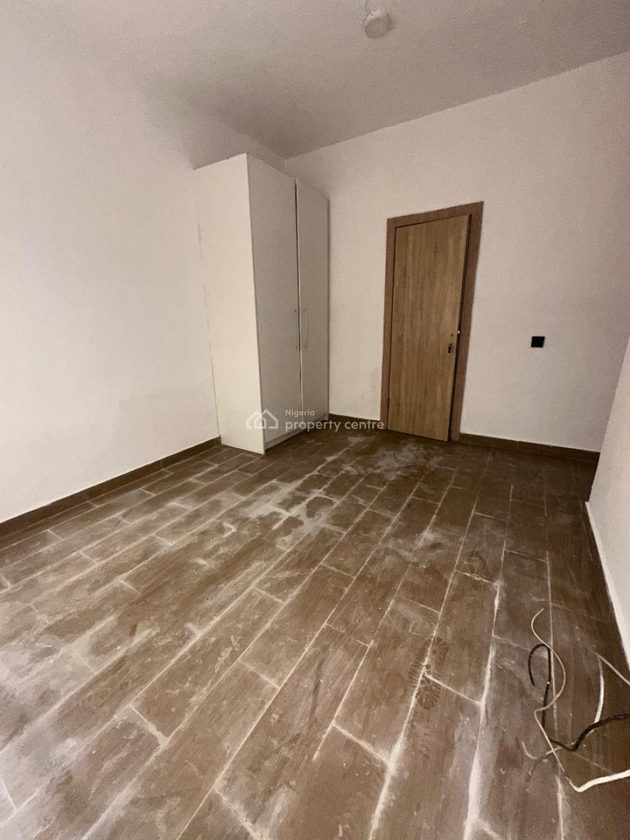 Specious  2 Bedroom Flat, Silver Springs Estate Oba Amusa, Lekki, Lagos, Flat / Apartment for Rent