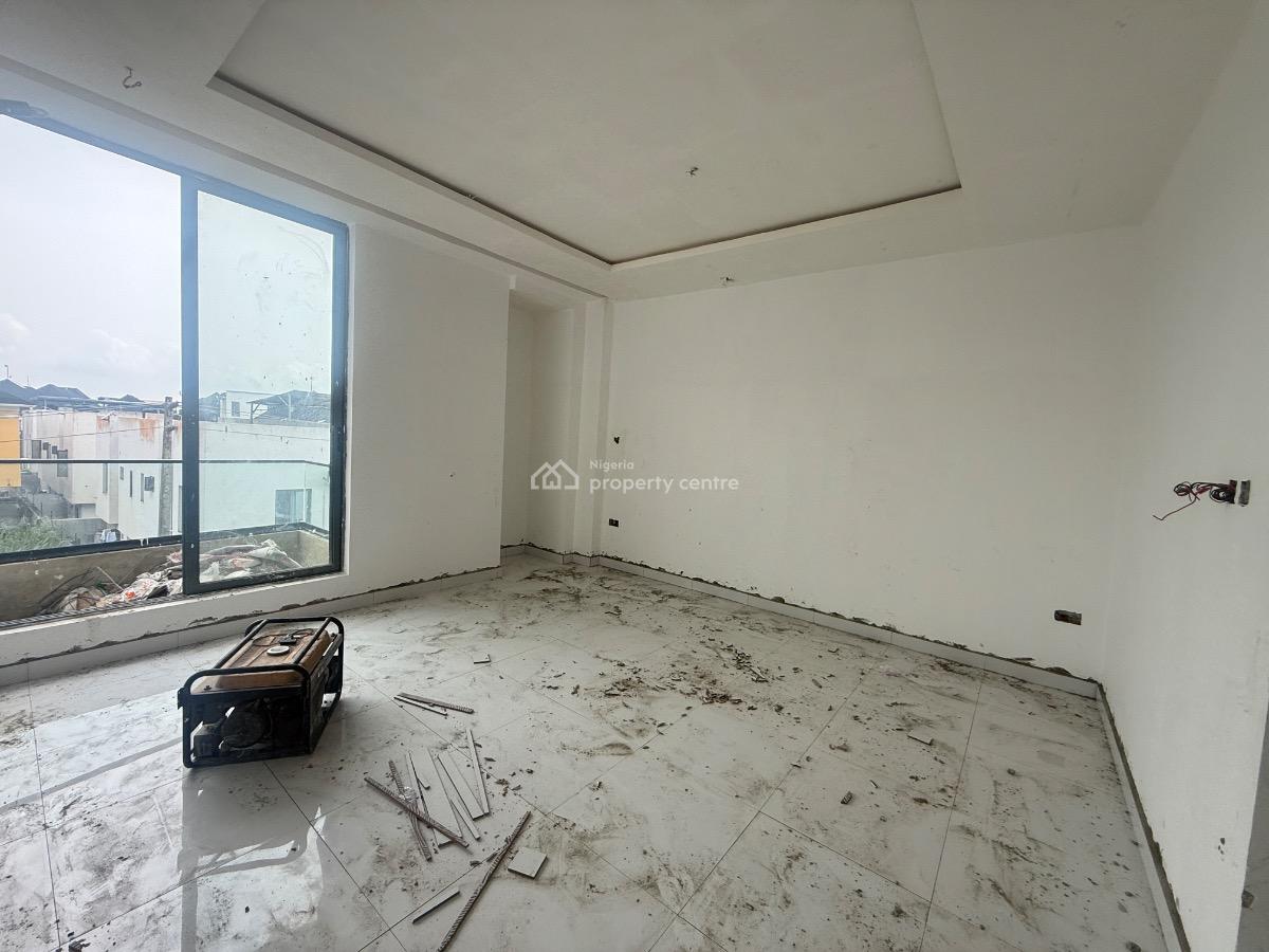 2 Bedroom Apartment Available, Lekki Phase 2, Lekki, Lagos, Flat / Apartment for Sale