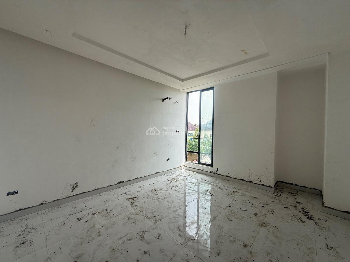 2 Bedroom Apartment Available, Lekki Phase 2, Lekki, Lagos, Flat / Apartment for Sale