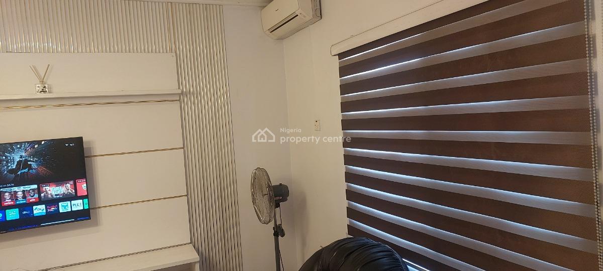 One 1 Bedroom Flat, Adeniyi Jones Ikeja Lagos, Ikeja, Lagos, Flat / Apartment Short Let