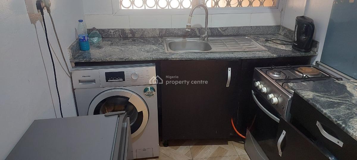 One 1 Bedroom Flat, Adeniyi Jones Ikeja Lagos, Ikeja, Lagos, Flat / Apartment Short Let