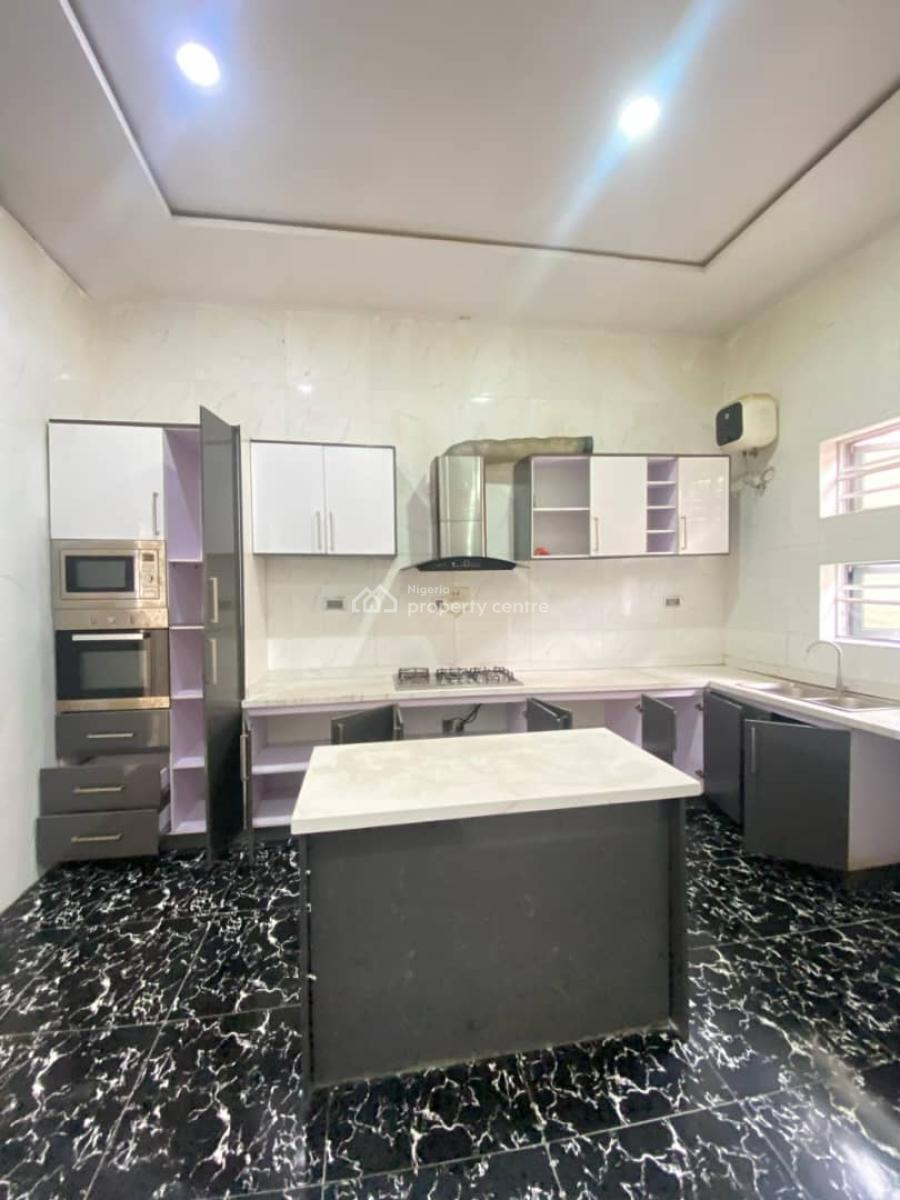 Luxury Spacious Master Bedroom in a Shared Apartment, Ikota, Lekki, Lagos, Self Contain (single Rooms) for Rent