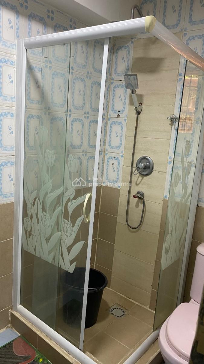 Spacious Four Bedrooms Flat, Foreign Affairs Estate, Maitama District, Abuja, Flat / Apartment for Rent