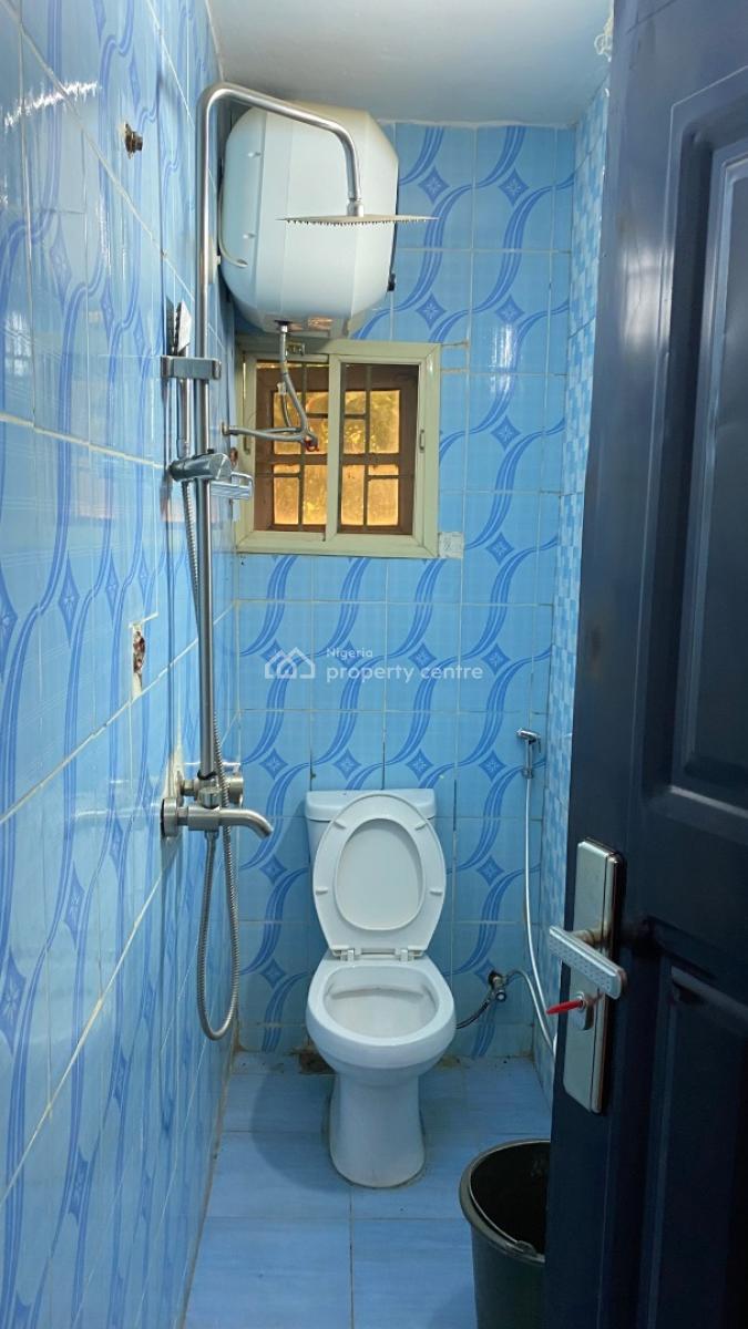 Spacious Four Bedrooms Flat, Foreign Affairs Estate, Maitama District, Abuja, Flat / Apartment for Rent