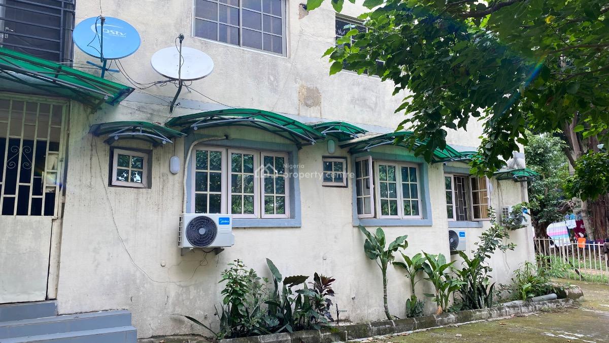 Spacious Four Bedrooms Flat, Foreign Affairs Estate, Maitama District, Abuja, Flat / Apartment for Rent
