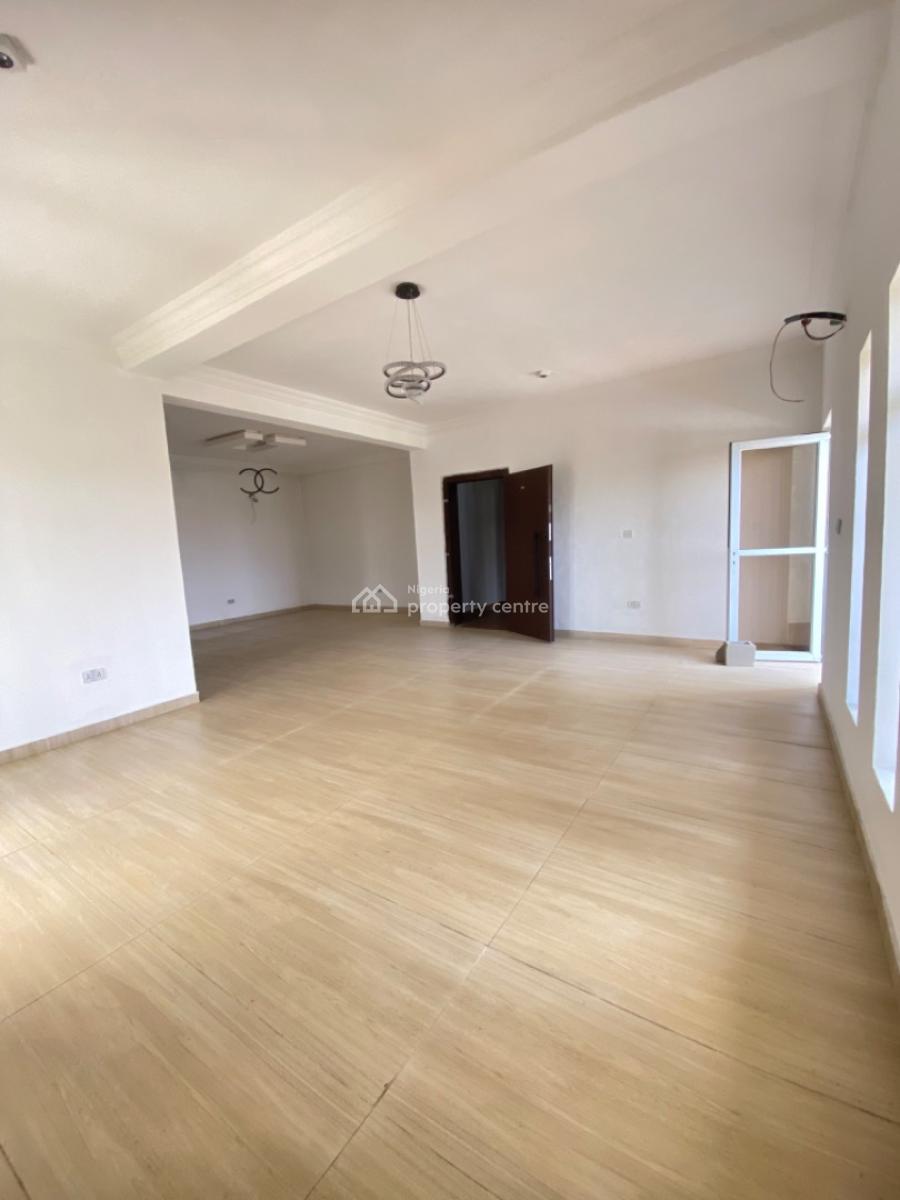 Newly Built 3 Bedroom Luxury Service Maisonette Apartment with Bq, Lekki Phase 1, Lekki, Lagos, Flat / Apartment for Sale