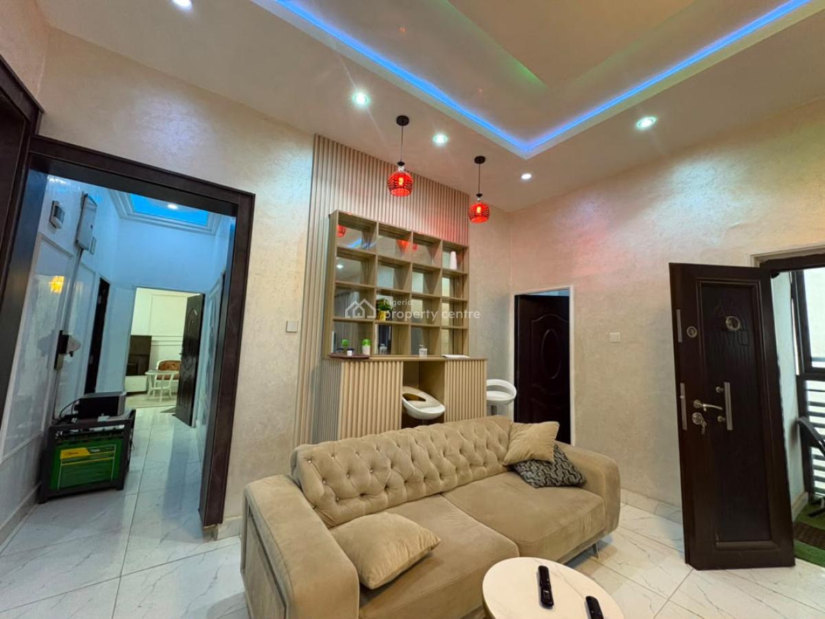 Luxury & Furnished 3-bedroom Apartment, Wuye, Abuja, Block of Flats for Sale
