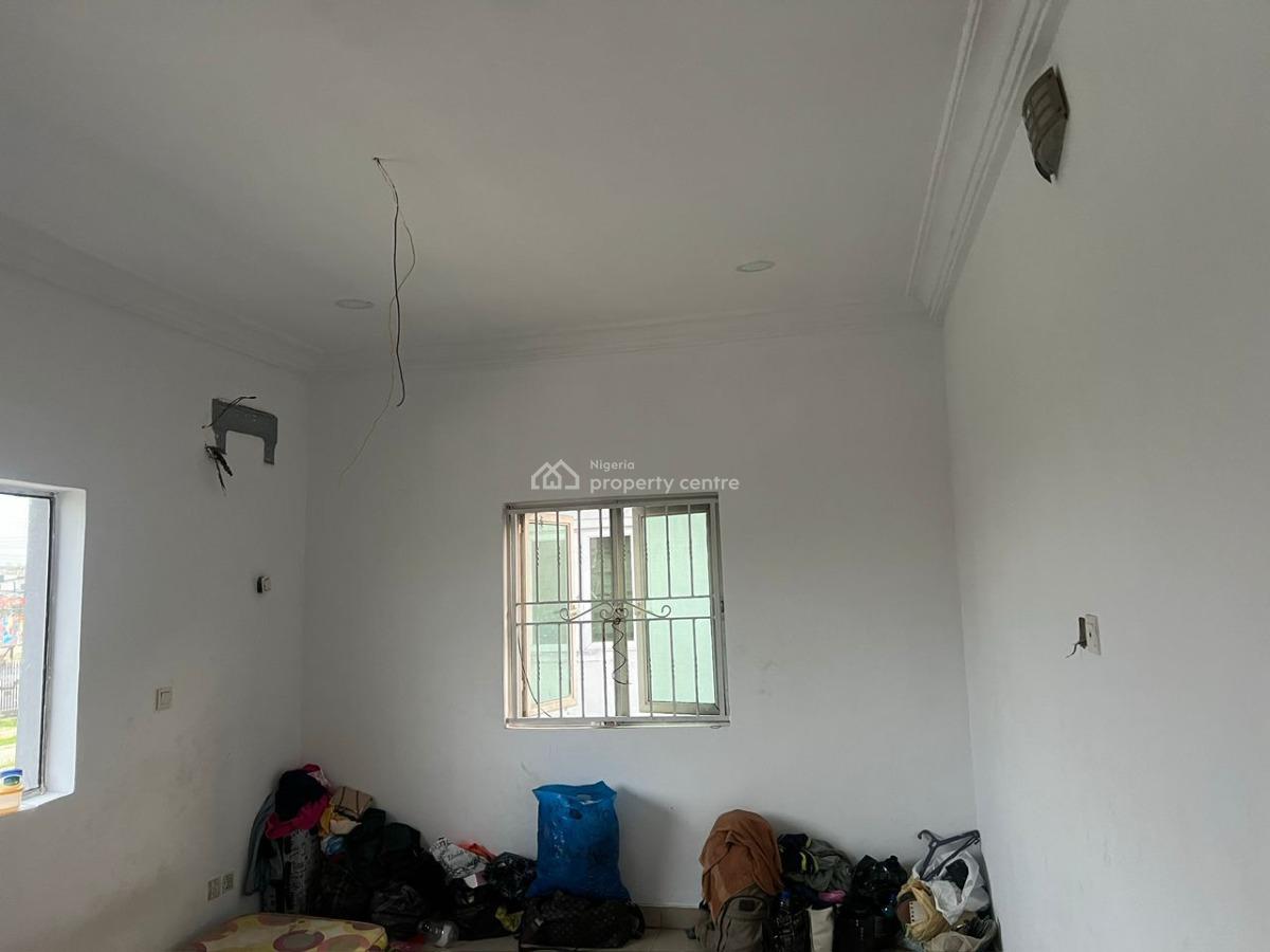 Commercial Shop, Lekki Phase 1, Lekki, Lagos, Commercial Property for Rent