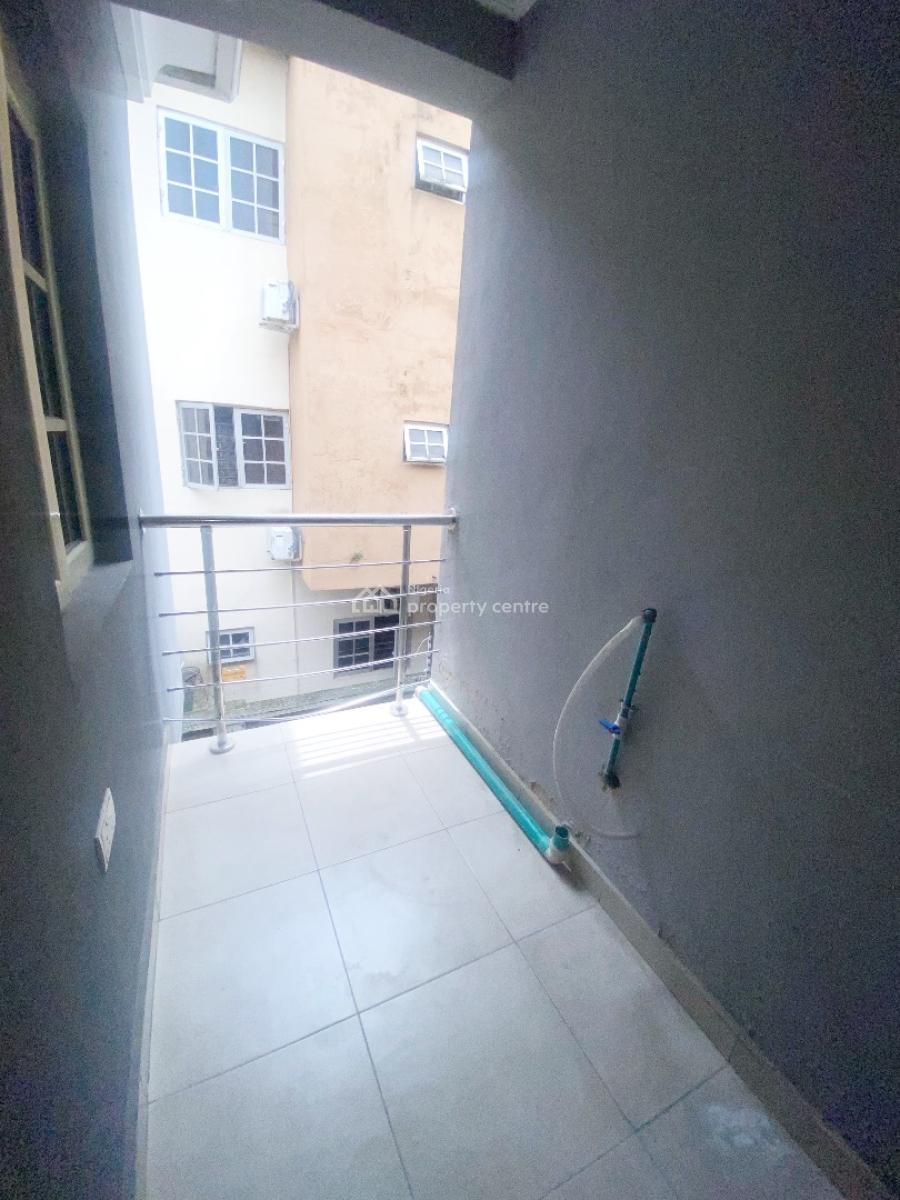 Luxury 5 Bedroom Terrace Duplex with Bq, Gra Phase 1, Magodo, Lagos, Terraced Duplex for Rent