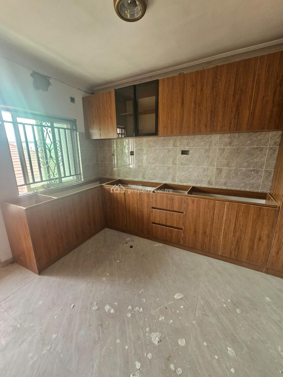 Newly Renovated 3-bedroom Flat with Bq, Off Freedom Way, Lekki Phase 1, Lekki, Lagos, Flat / Apartment for Rent