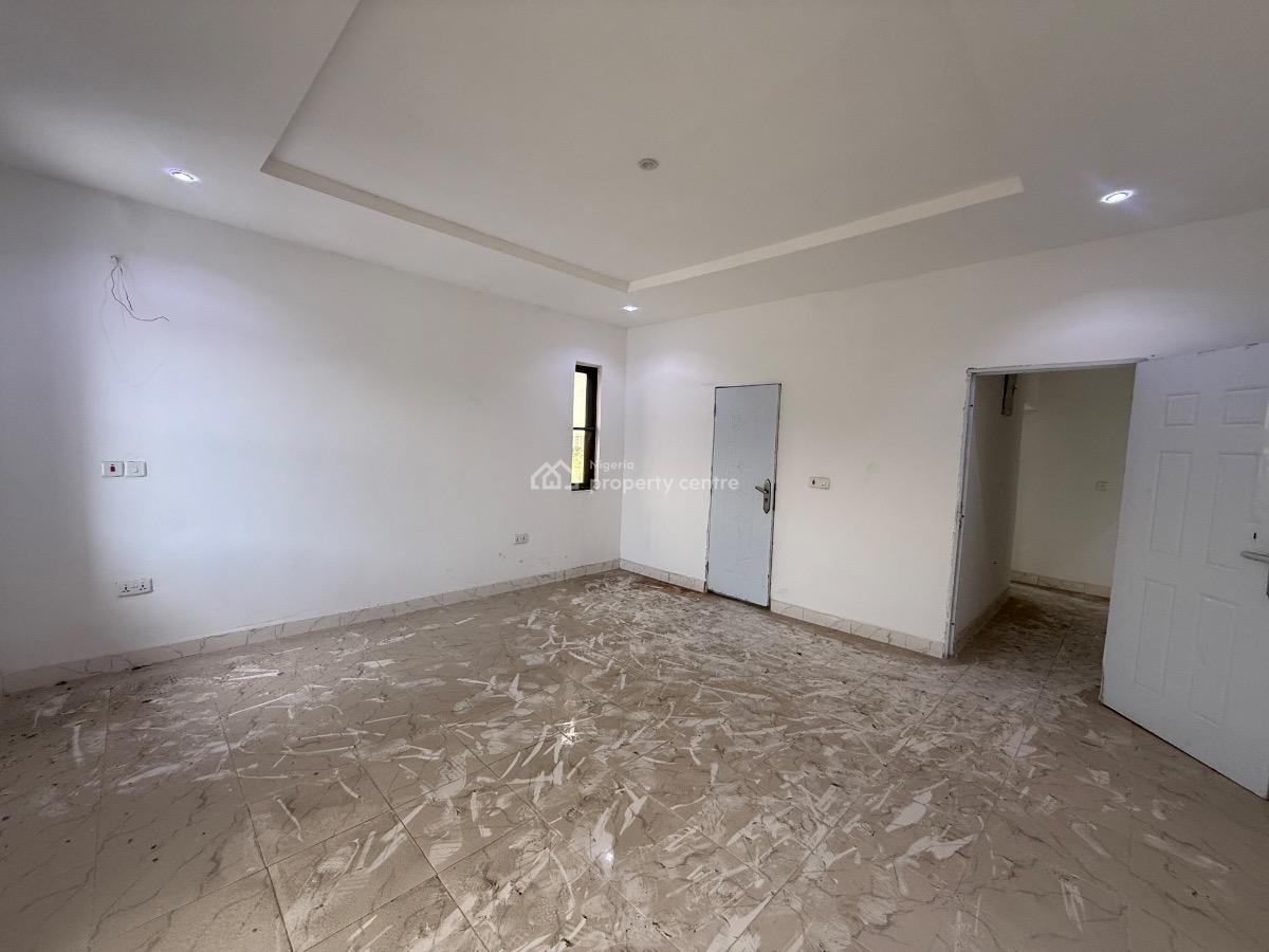 2 Bedroom Apartment Available, Lekki Phase 2, Lekki, Lagos, Flat / Apartment for Sale