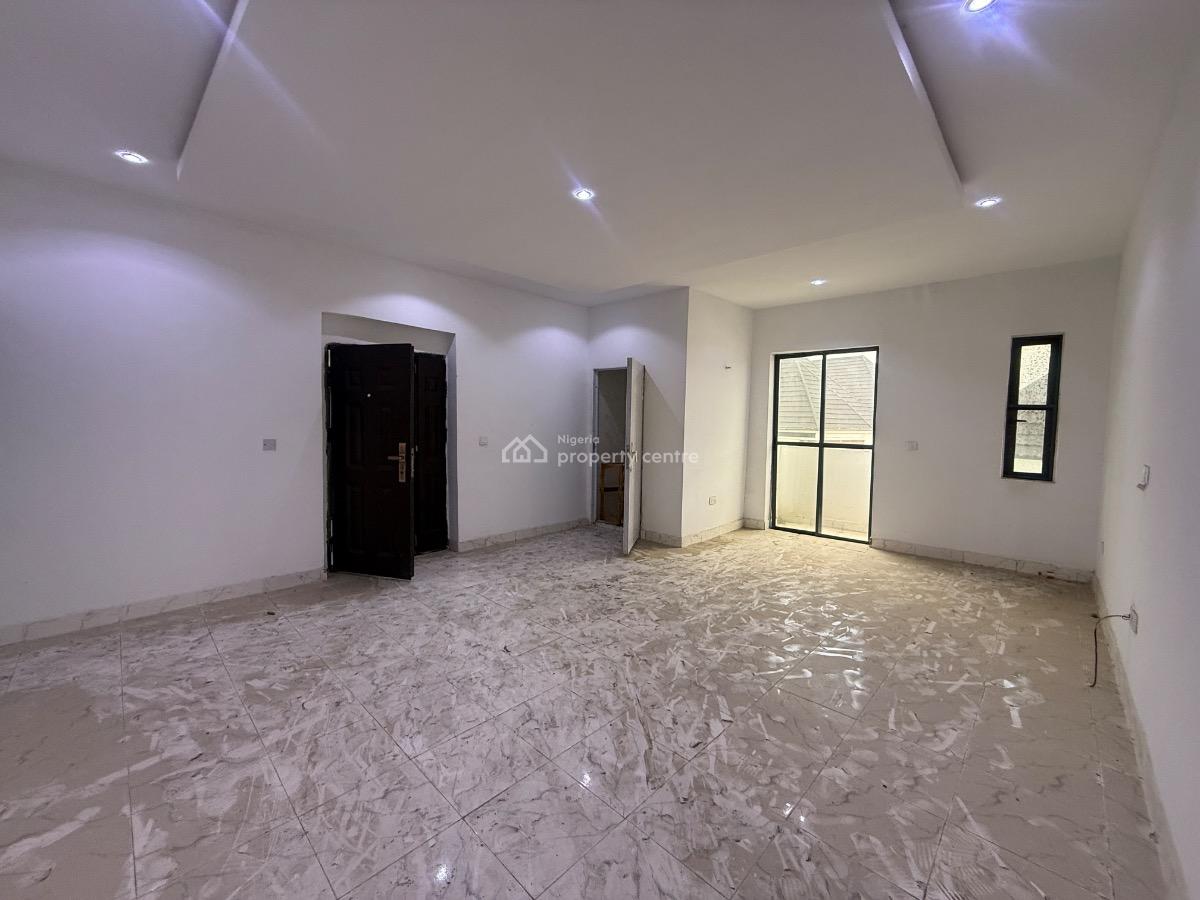 2 Bedroom Apartment Available, Lekki Phase 2, Lekki, Lagos, Flat / Apartment for Sale