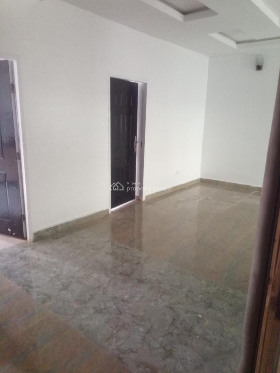 a Spacious Mini Flat, Chevron Alternative Route, Lekki Paradise 2 Estate, Lekki, Lagos, Mini Flat (room and Parlour) for Rent