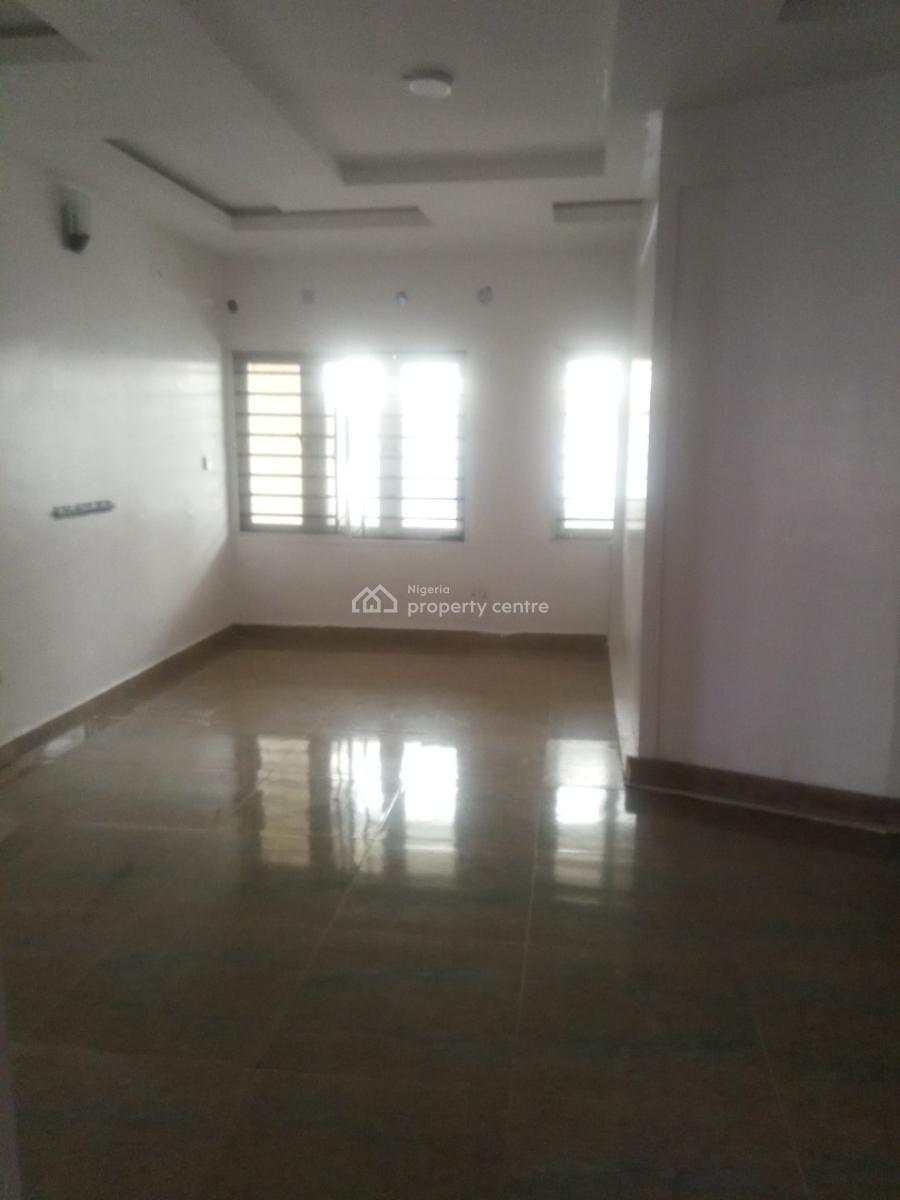 a Spacious Mini Flat, Chevron Alternative Route, Lekki Paradise 2 Estate, Lekki, Lagos, Mini Flat (room and Parlour) for Rent