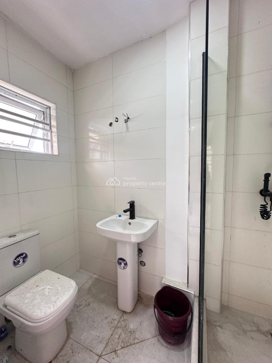 Newly Built 2bedroom Apartment with Gym &elevator in Lekki Phase 1, Lekki Phase One ,lekki ,lagos ,nigeria, Lekki Phase 1, Lekki, Lagos, Flat / Apartment for Rent