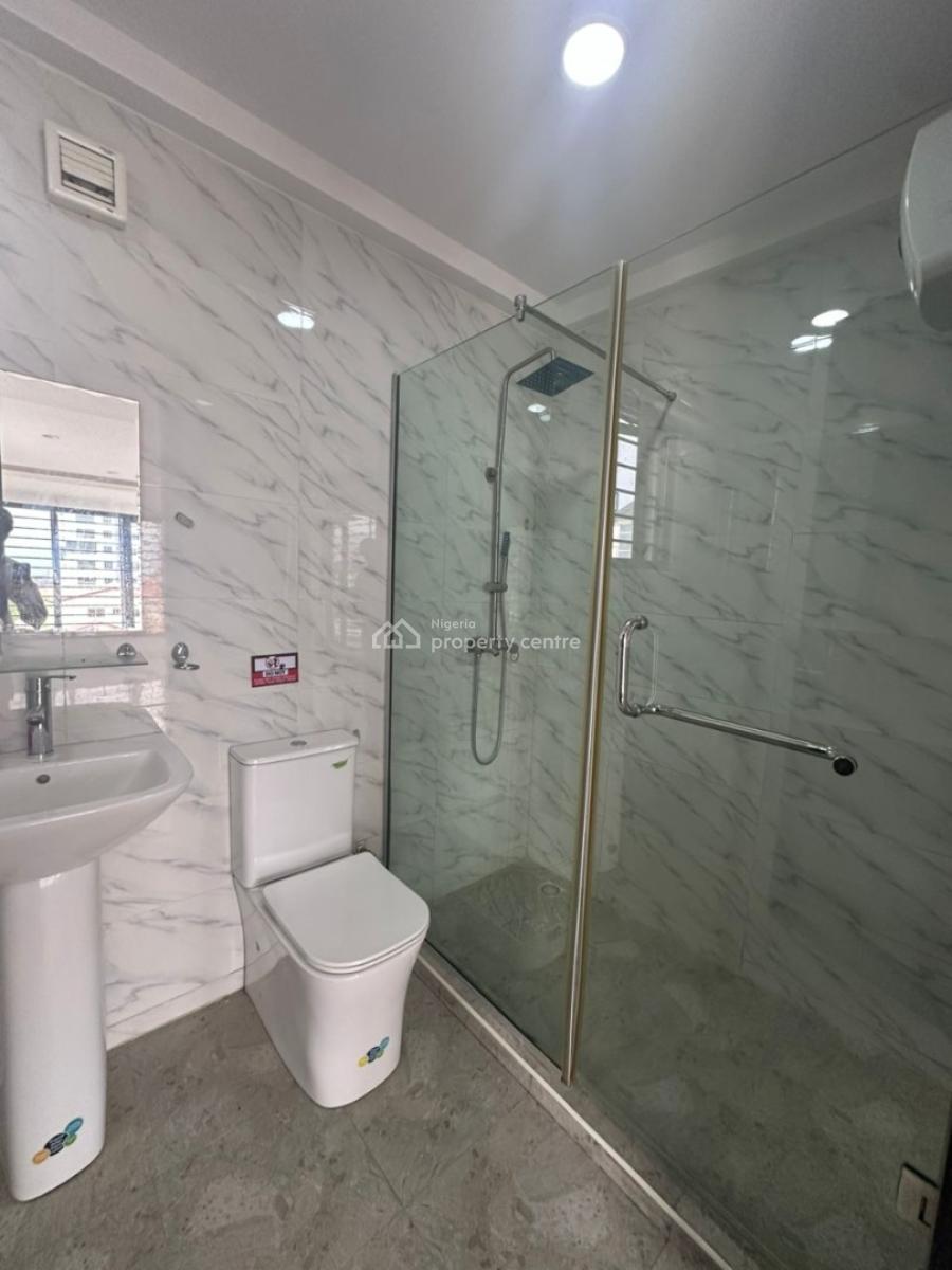 Luxury 3 Bedroom Flat with a Bq, Lekki Phase 1, Lekki, Lagos, Flat / Apartment for Rent