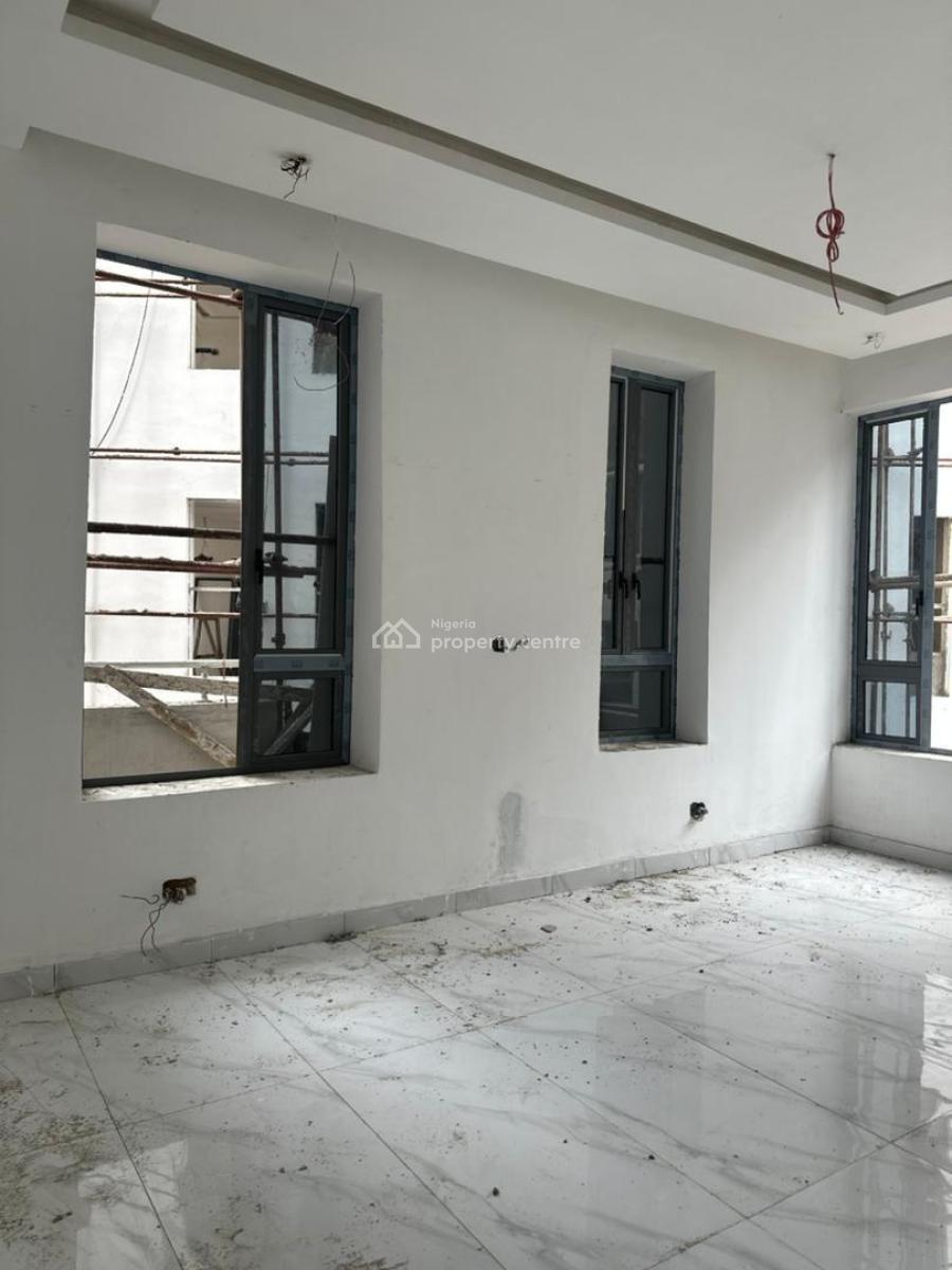 2 Bedroom Apartment, Lekki Phase 1, Lekki, Lagos, Flat / Apartment for Sale