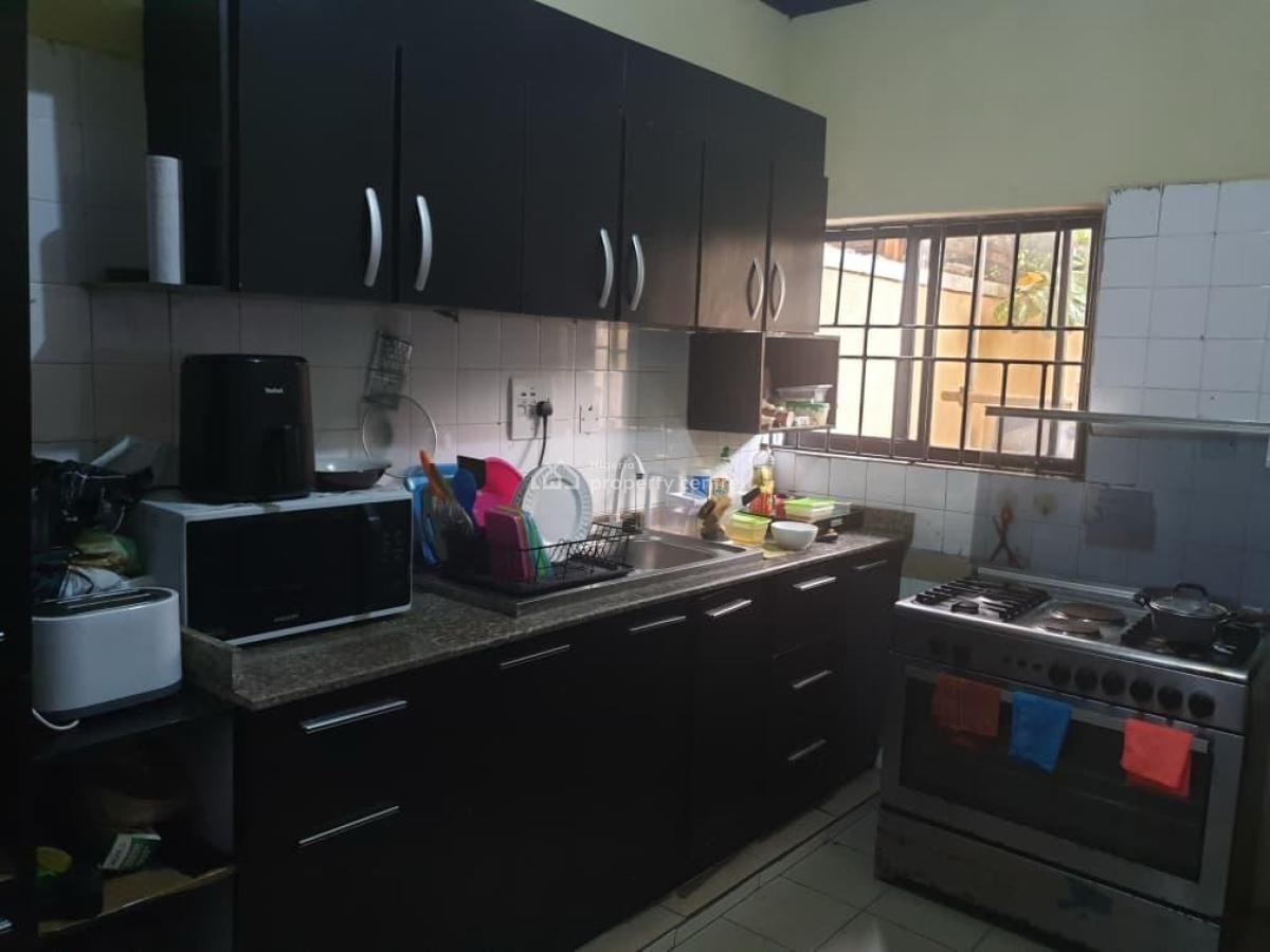 4 Bedroom Duplex with 2 Rooms Bq, Lekki Phase 1, Lekki, Lagos, Semi-detached Duplex for Sale