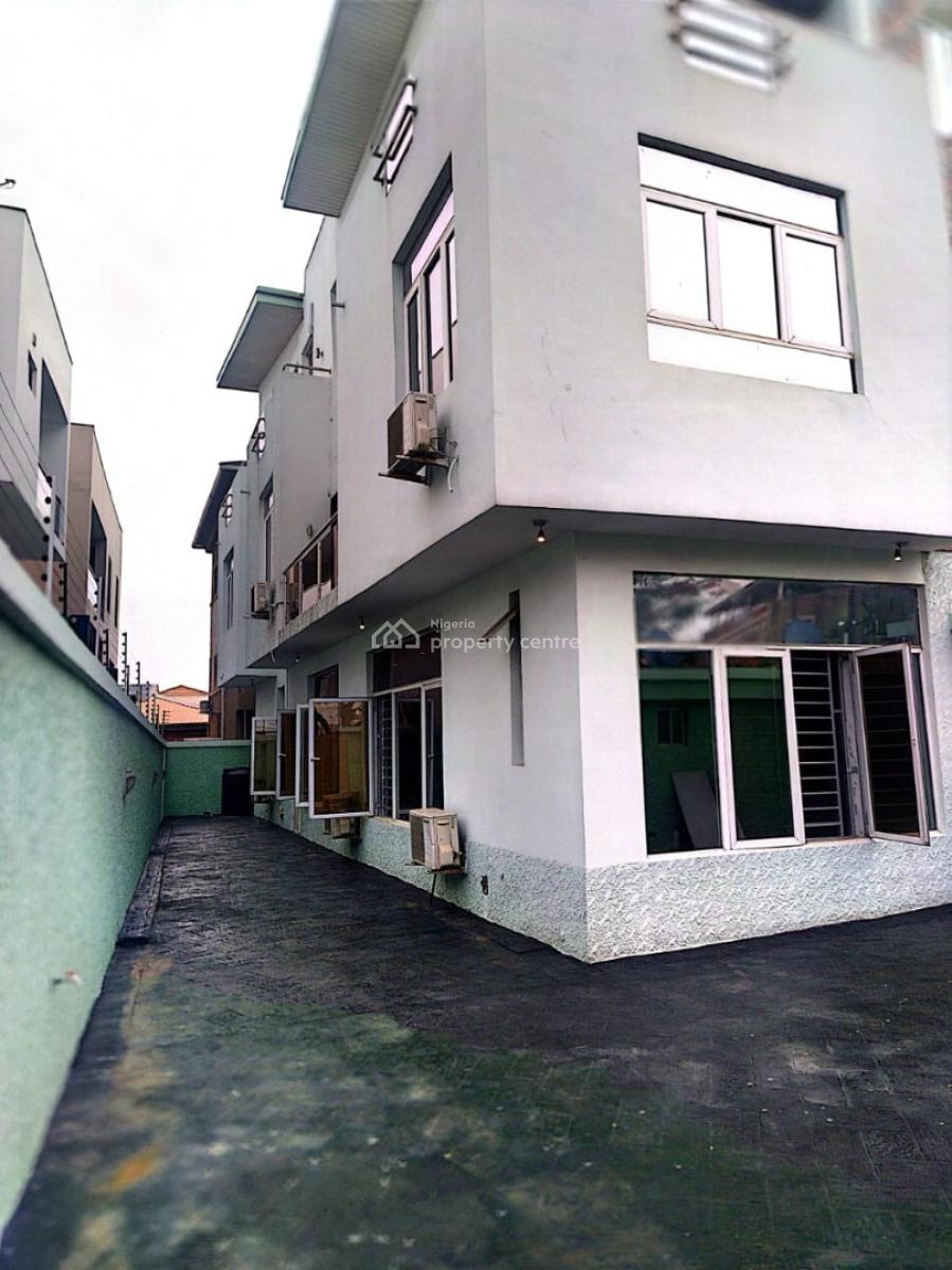 Contemporary 4 Bedroom Twin Detached Duplex with Bq., Magodo,gra Phase 2,shangisha, Gra Phase 2, Magodo, Lagos, Detached Duplex for Sale