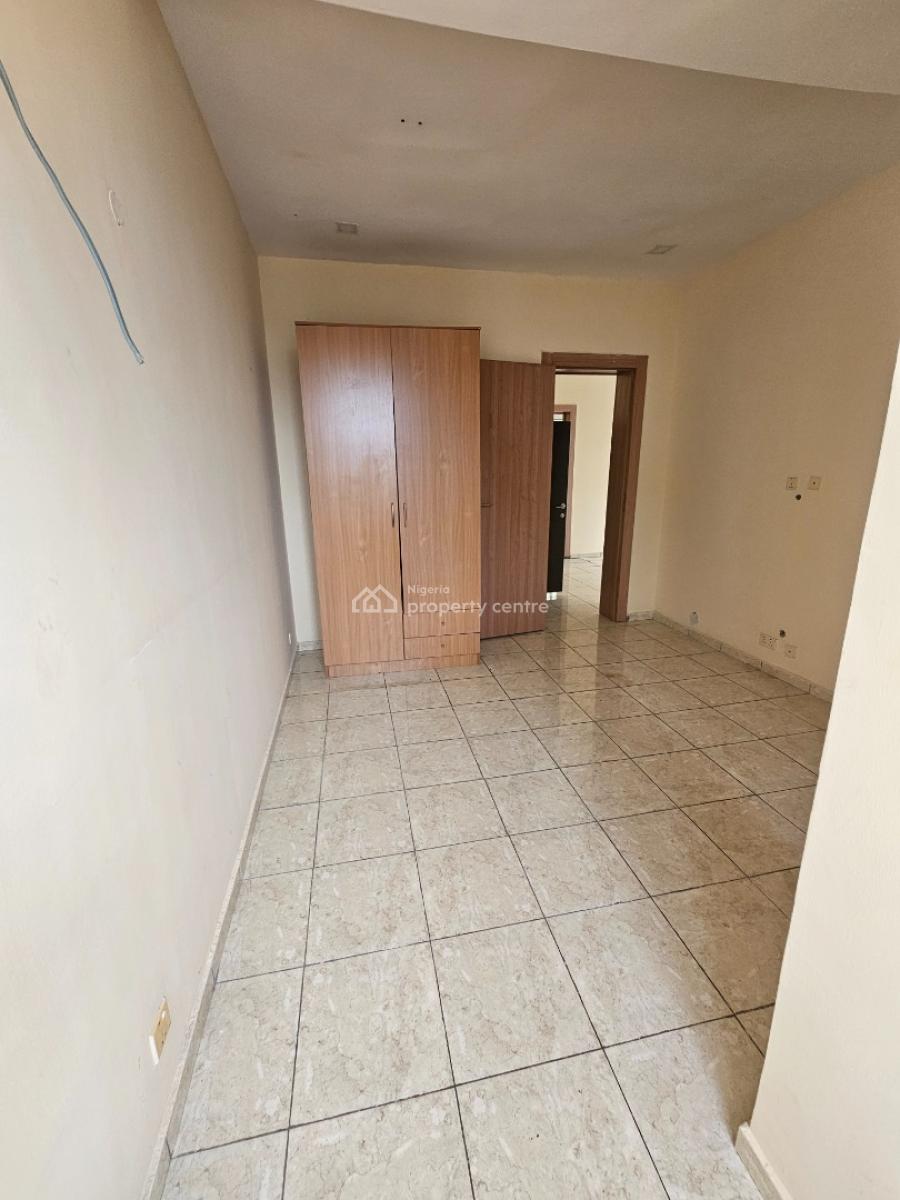 Spacious 3-bedroom Terrace with Bq, Off Freedom Way, Lekki Phase 1, Lekki, Lagos, Terraced Duplex for Rent