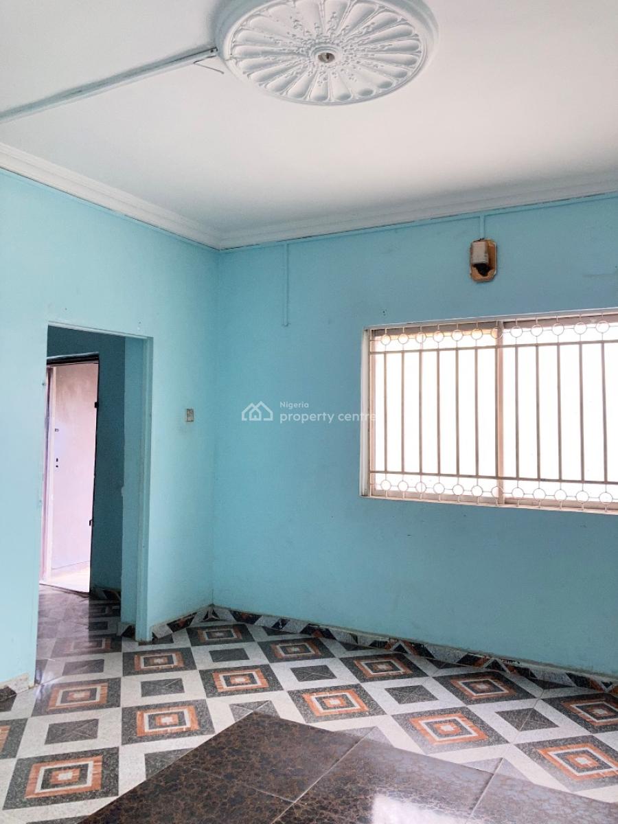 Very Beautiful Spacious 2 Bedroom Flat with Pop and Wardrobe, Balogun Area Off Awolowo Way Ikeja, Ikeja, Lagos, Flat / Apartment for Rent