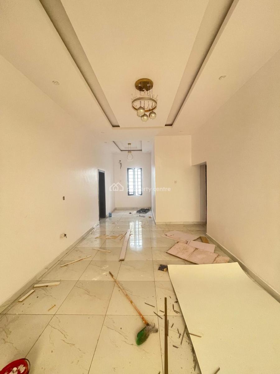 Spacious 2 Bedroom Apartment, Lekki Conservation Axis, Lekki, Lagos, Flat / Apartment for Rent
