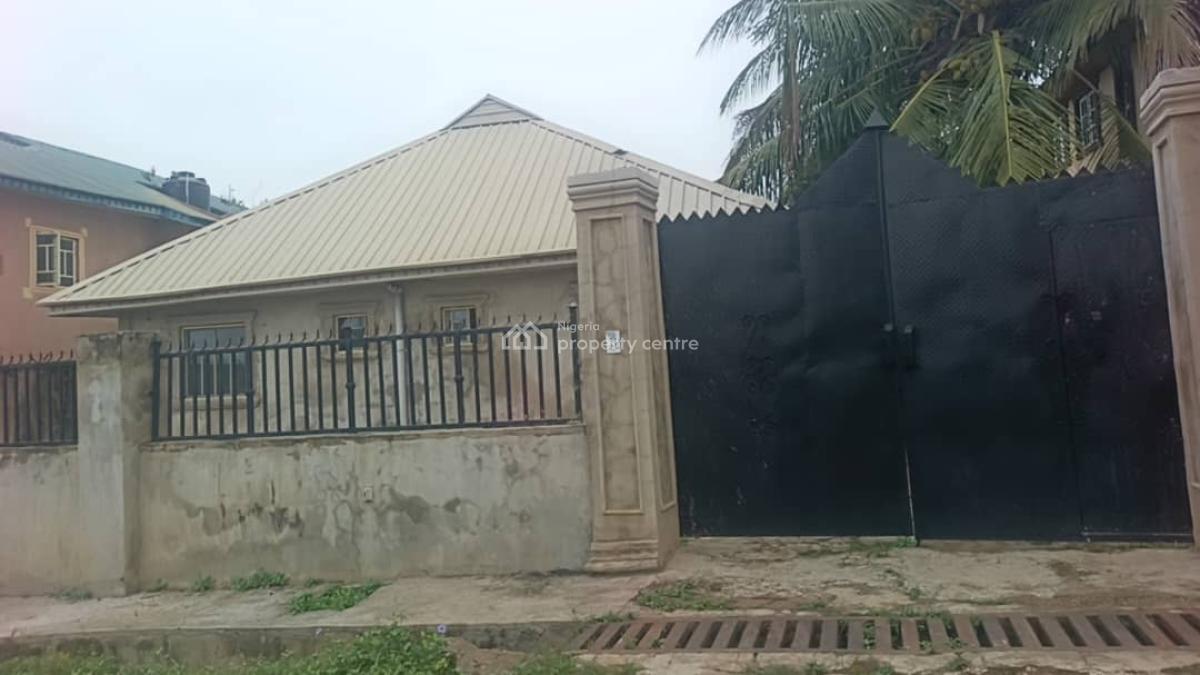 Twin Flat of 3 Bedroom, Elewuro, Akobo, Ibadan, Oyo, Block of Flats for Sale