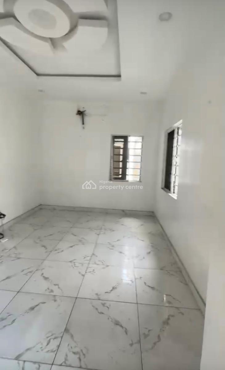Tastefully Finished 2bedroom Flat Off Bode Thomas, Surulere, Surulere, Lagos, Flat / Apartment for Rent