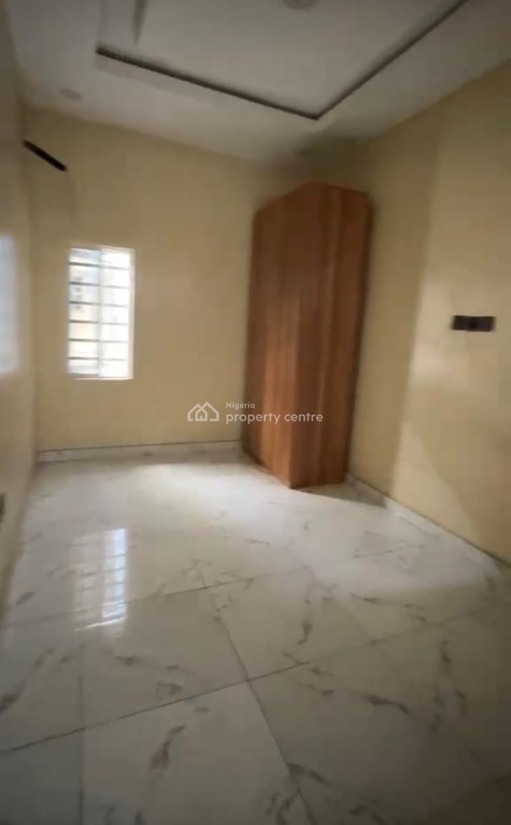 Tastefully Finished 2bedroom Flat Off Bode Thomas, Surulere, Surulere, Lagos, Flat / Apartment for Rent