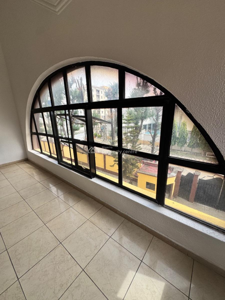 Massive 4 Bedroom Penthouse with Bq, Lekki Phase 1, Lekki, Lagos, Flat / Apartment for Rent