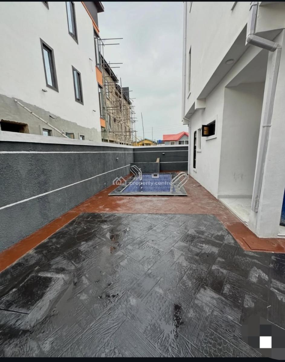 5 Bedrooms Fully Detached Duplex, Swimming Pool & Bq, Gra Phase 1, Magodo, Lagos, Detached Duplex for Sale