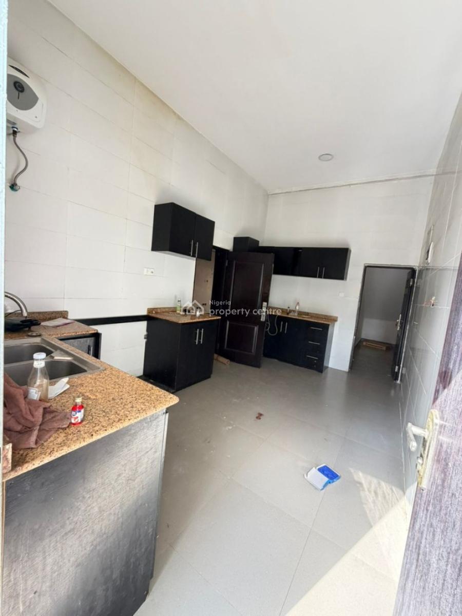 4 Bedroom Terrace, Guzape District, Abuja, Terraced Duplex for Rent