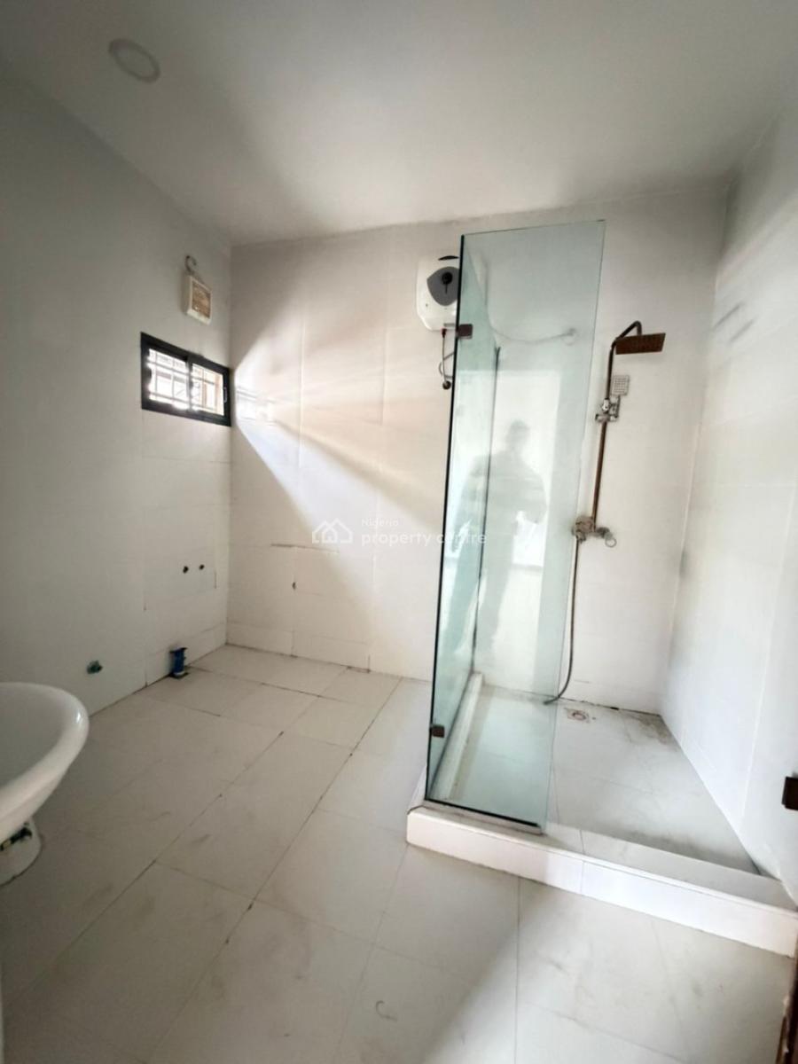4 Bedroom Terrace, Guzape District, Abuja, Terraced Duplex for Rent