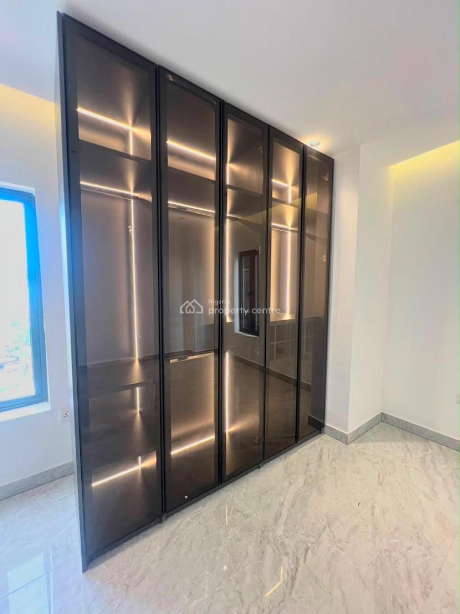 4 Bedroom Apartment with Swimming Pool and Gym, Ikoyi, Lagos, Flat / Apartment for Rent