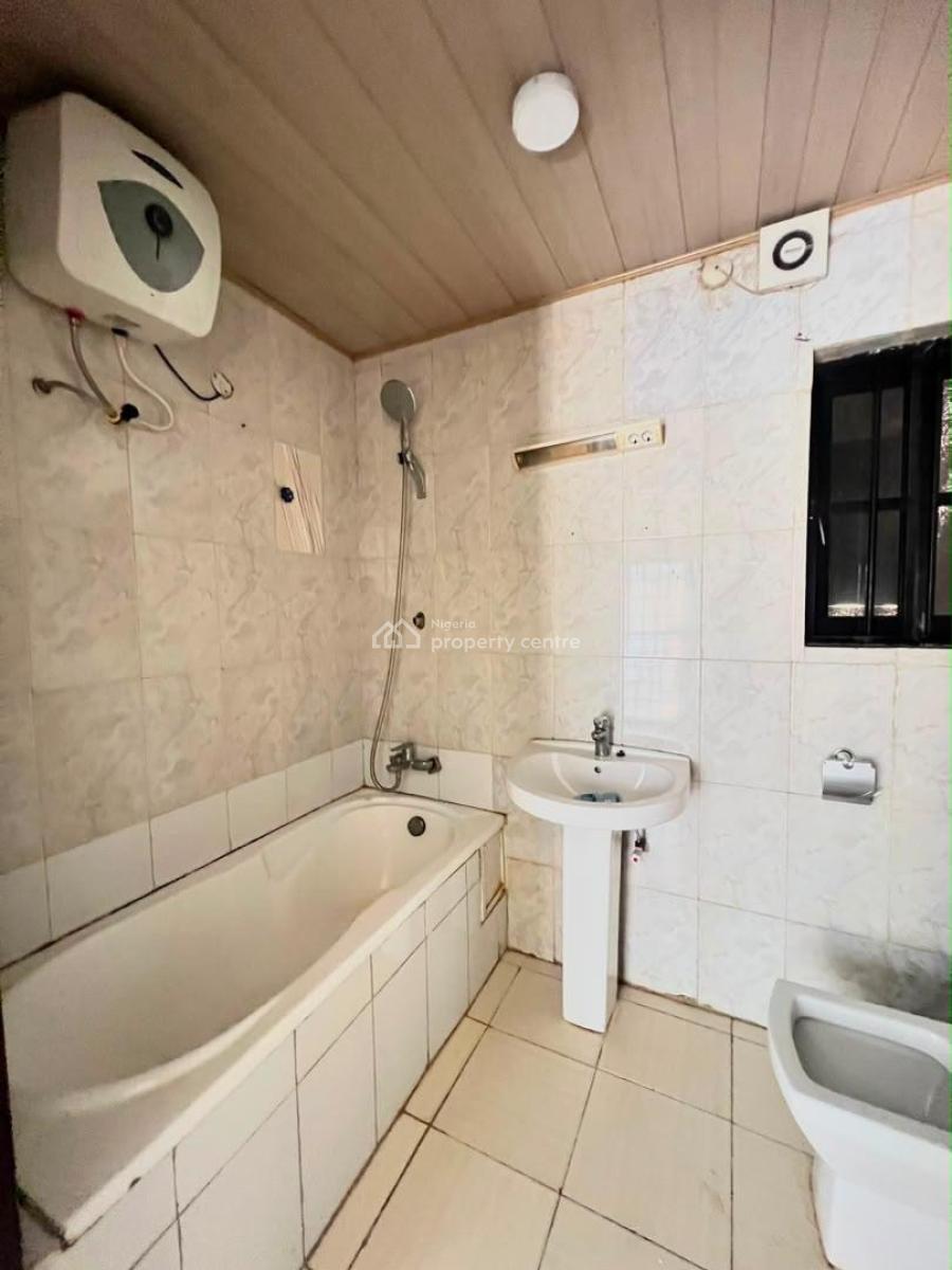 Luxury and Spacious 3 Bedroom Apartment with Bq Ground Floor, Old Ikoyi, Ikoyi, Lagos, Flat / Apartment for Rent