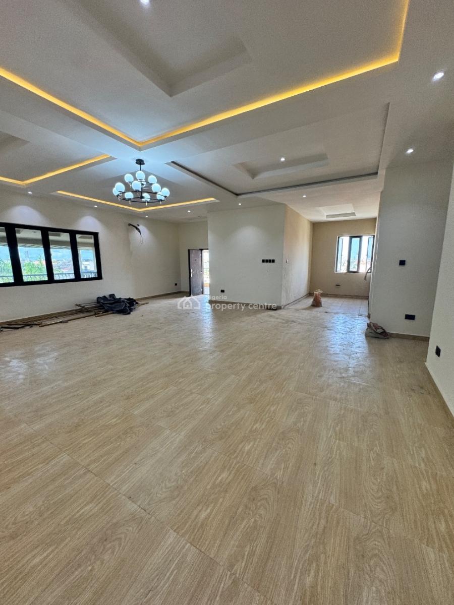 Luxury 3 Bedroom Apartment with Bq, Lekki Phase 1, Lekki, Lagos, Flat / Apartment for Rent