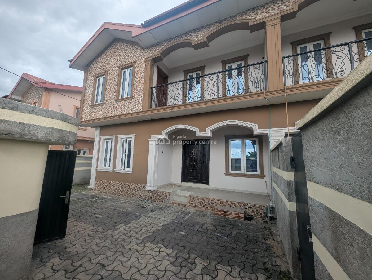 Ensuite 4 Bedroom Duplex with a Room Bq, Cmd Road, Gra Phase 2, Magodo, Lagos, Flat / Apartment for Rent
